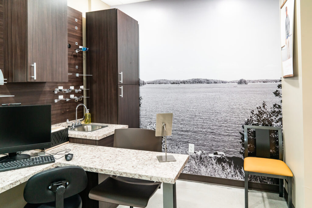 contact lens room with lake lanier backdrop